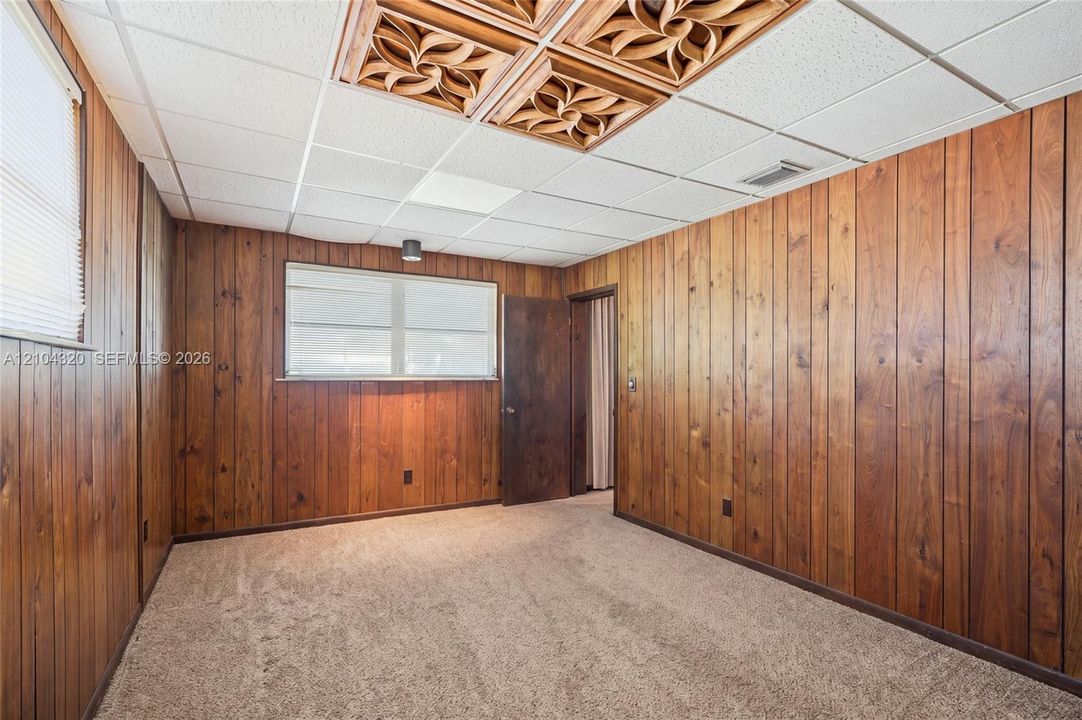En Venta: $575,700 (4 camas, 2 baños, 1866 Pies cuadrados)