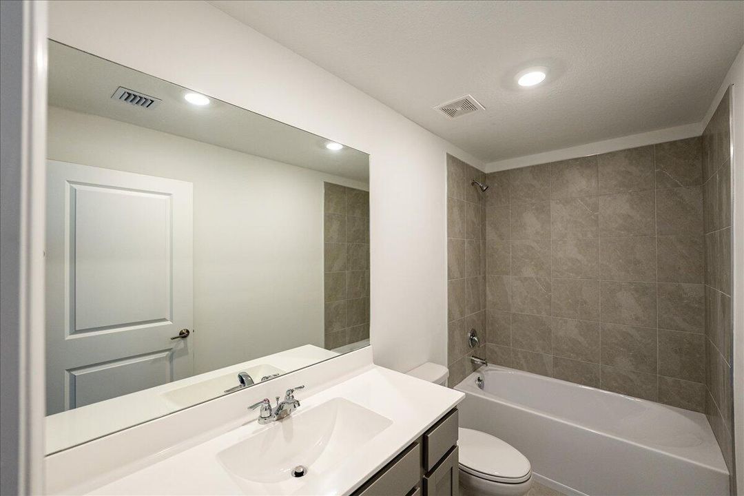 24-6362 Windwood-0107