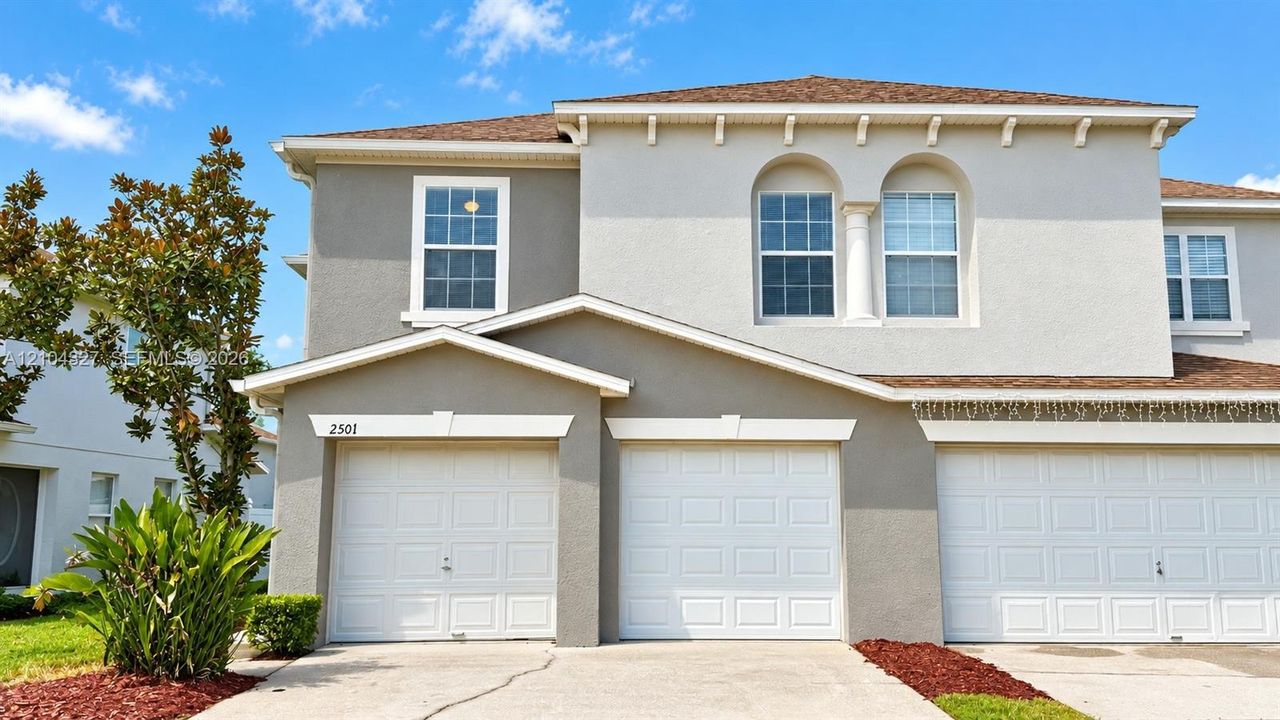 En Venta: $290,000 (3 camas, 2 baños, 1769 Pies cuadrados)