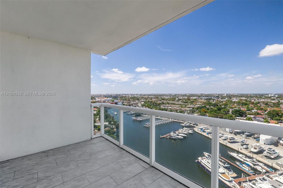 En Renta: $3,499 (3 camas, 3 baños, 1429 Pies cuadrados)