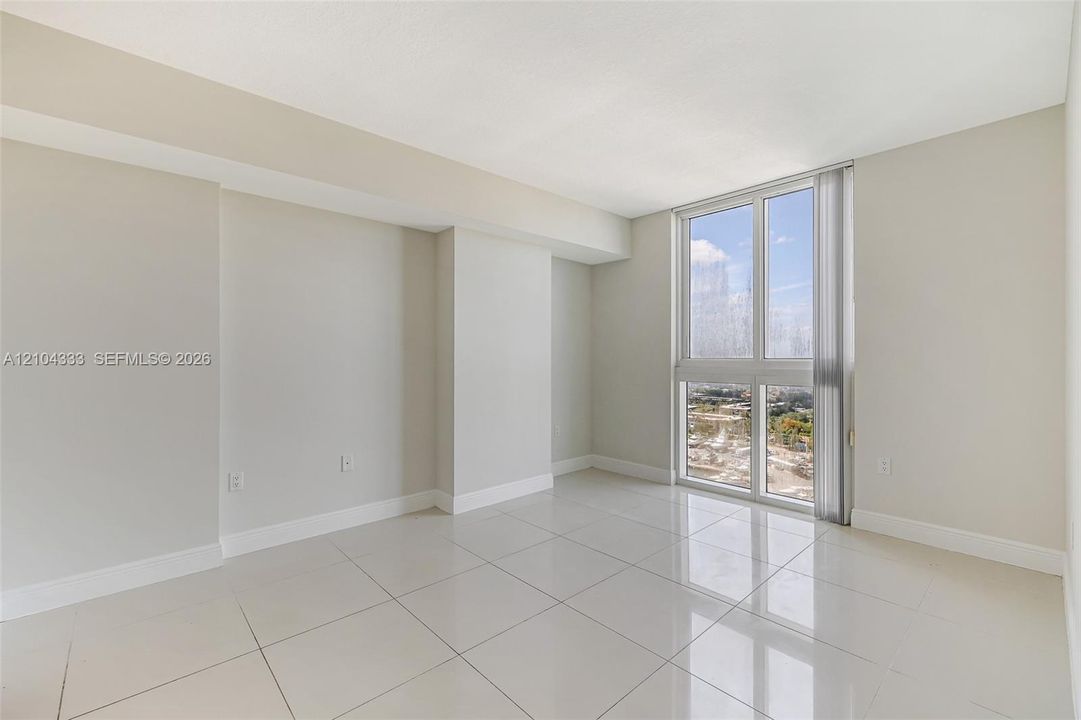 En Renta: $3,499 (3 camas, 3 baños, 1429 Pies cuadrados)