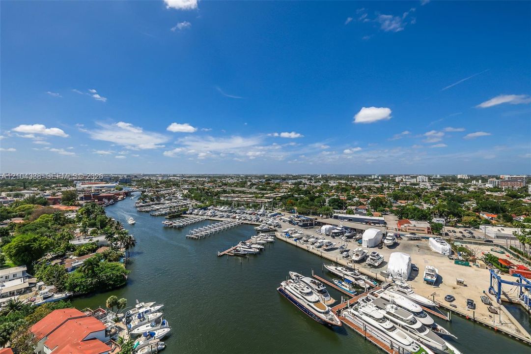 For Rent: $3,599 (3 beds, 3 baths, 1429 Square Feet)