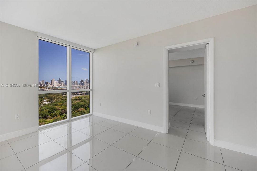 For Rent: $3,599 (3 beds, 3 baths, 1429 Square Feet)