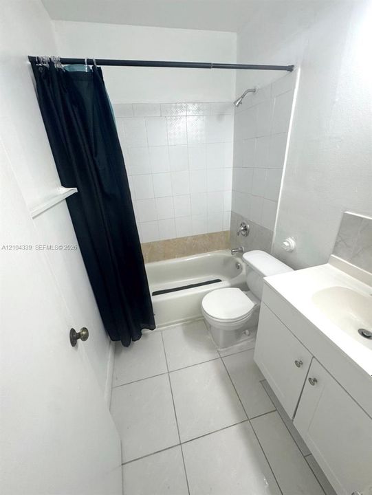 En Renta: $1,750 (2 camas, 1 baños, 2068 Pies cuadrados)