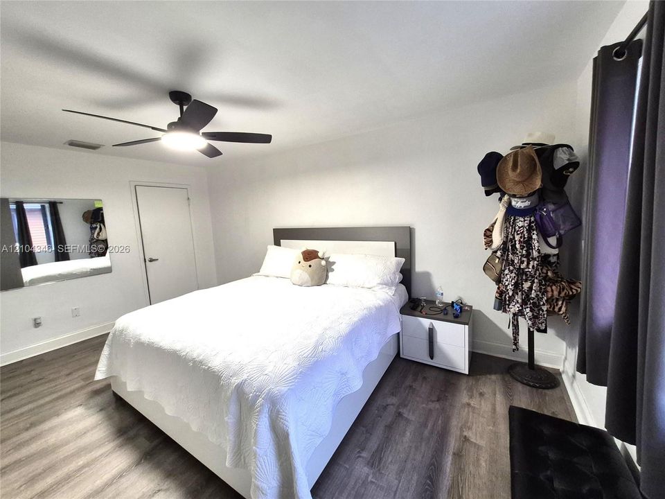 В аренду: $1,950 (2 спален, 1 ванн, 1084 Квадратных фут)