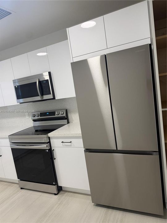 En Renta: $2,200 (1 camas, 1 baños, 4652 Pies cuadrados)