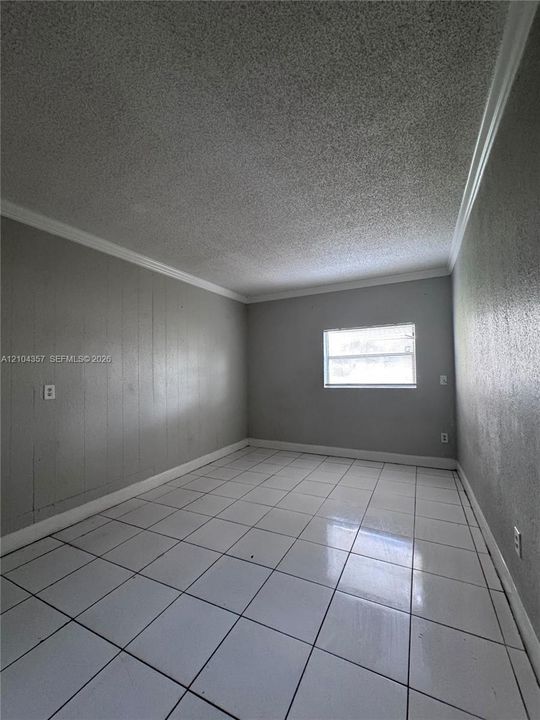В аренду: $1,800 (1 спален, 1 ванн, 732 Квадратных фут)