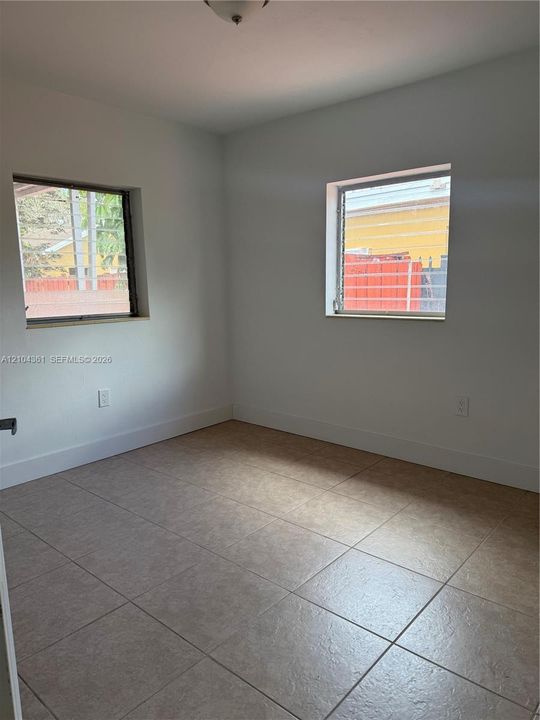 En Renta: $3,800 (3 camas, 3 baños, 1676 Pies cuadrados)