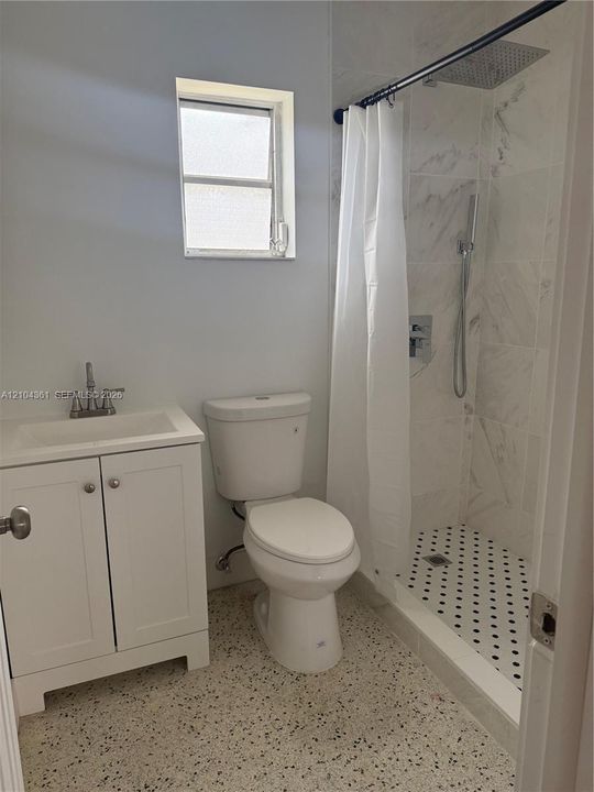 En Renta: $3,800 (3 camas, 3 baños, 1676 Pies cuadrados)