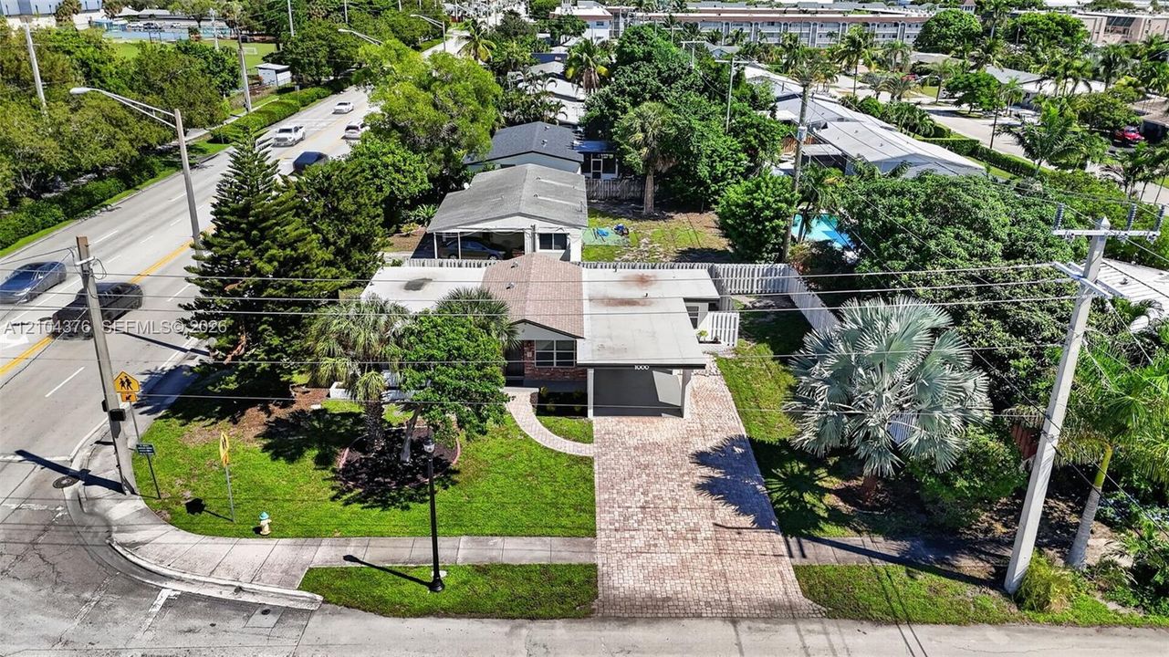 En Venta: $549,999 (3 camas, 2 baños, 1258 Pies cuadrados)