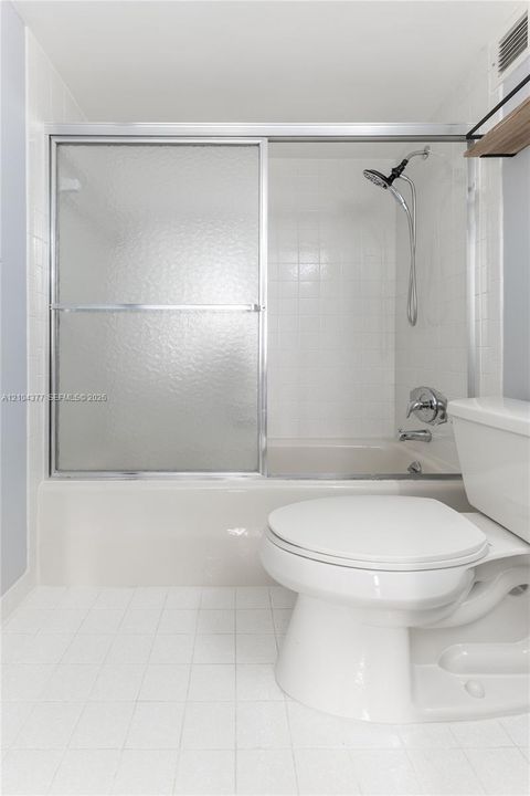 For Rent: $2,600 (2 beds, 2 baths, 1400 Square Feet)