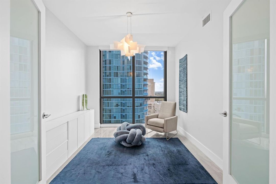 3rd Bedroom/Den