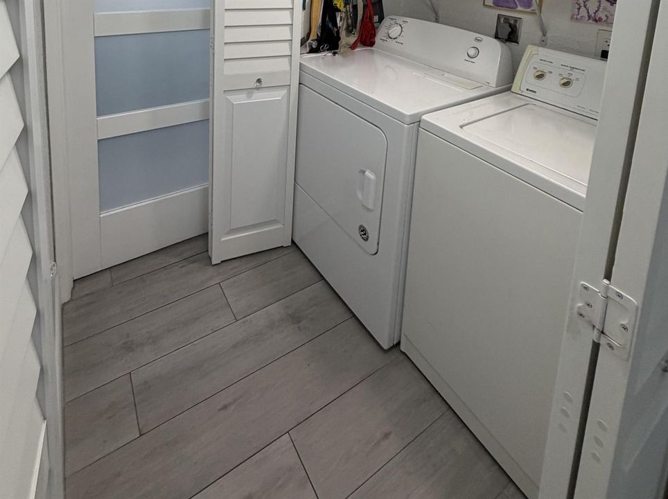 Washer / Dryer