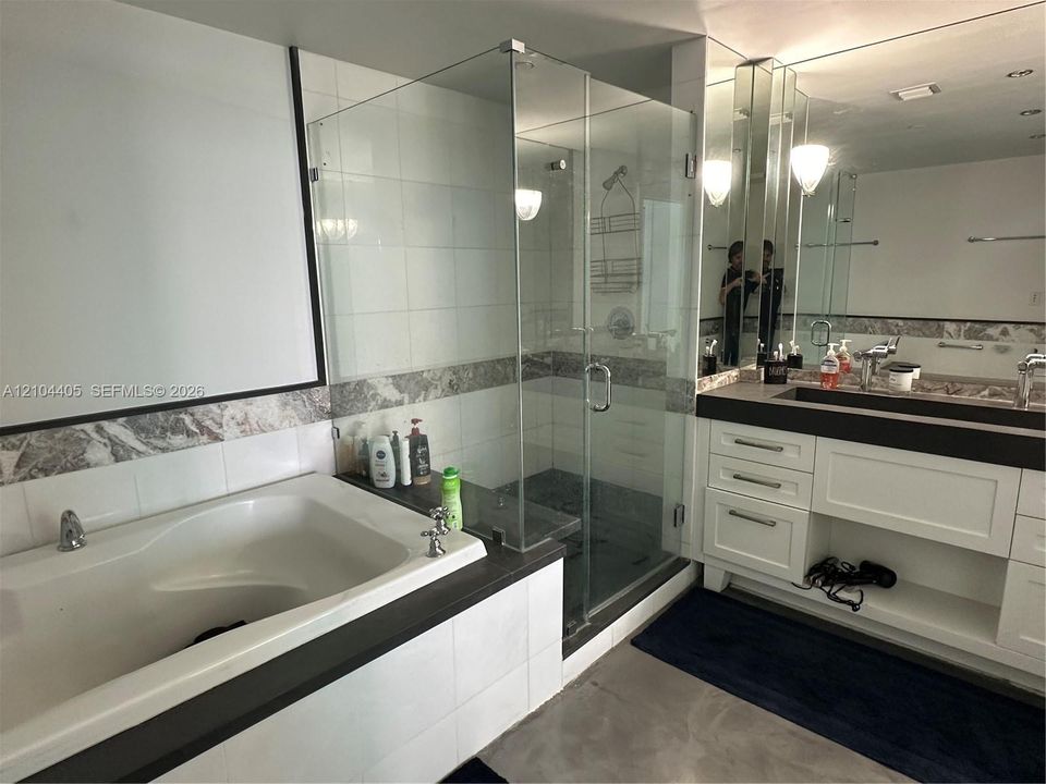 В аренду: $8,500 (2 спален, 2 ванн, 1252 Квадратных фут)