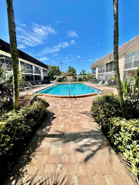 Community pool