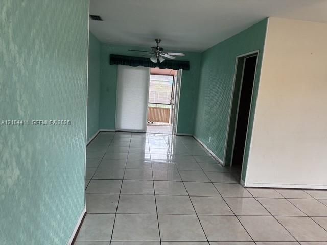 En Venta: $549,000 (3 camas, 2 baños, 0 Pies cuadrados)