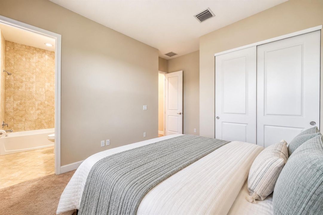 5626 Macoon Way 40