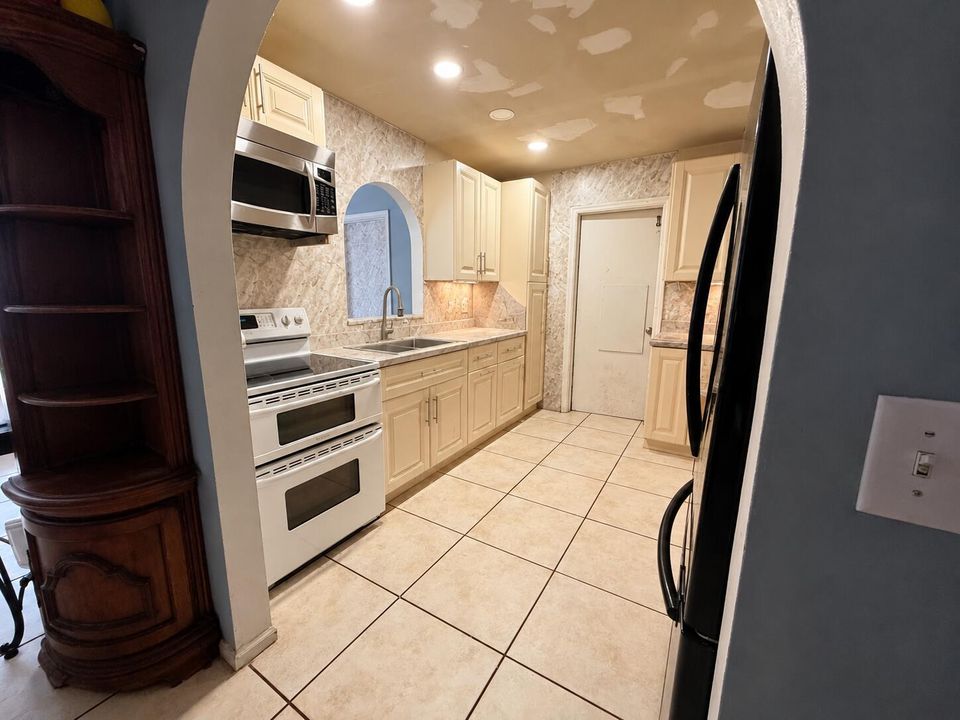 kitchen 2
