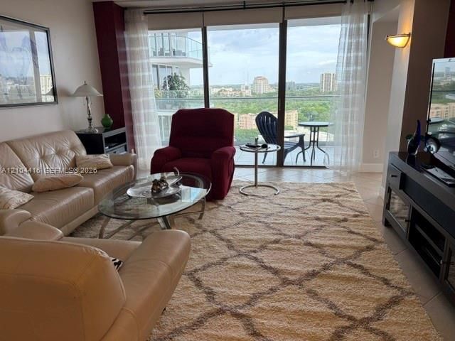 For Rent: $4,500 (2 beds, 2 baths, 1600 Square Feet)