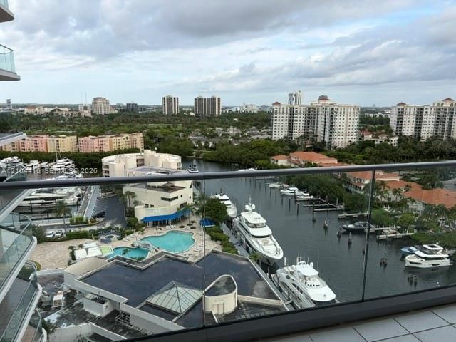 For Rent: $4,500 (2 beds, 2 baths, 1600 Square Feet)