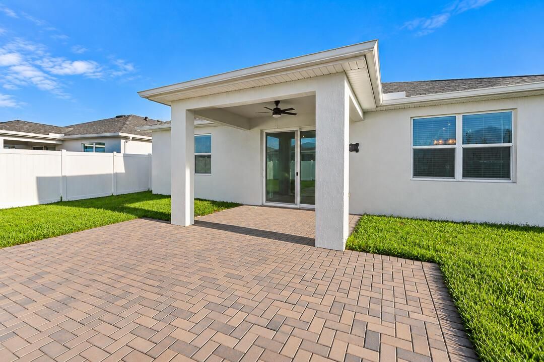 Extended pavers with lanai