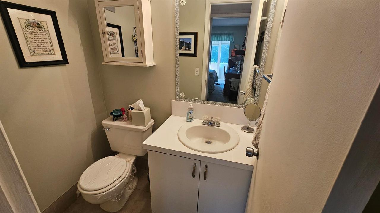 104 guest bath