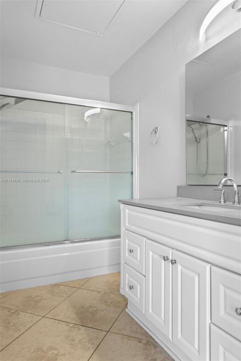 For Sale: $234,900 (2 beds, 2 baths, 1256 Square Feet)