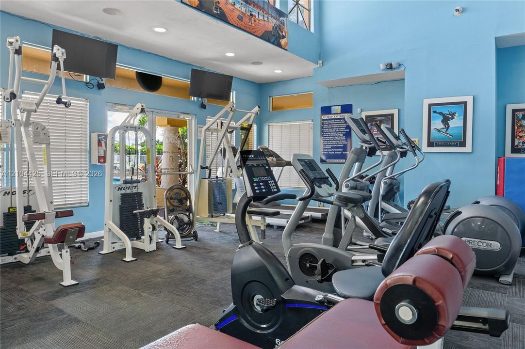 For Sale: $234,900 (2 beds, 2 baths, 1256 Square Feet)