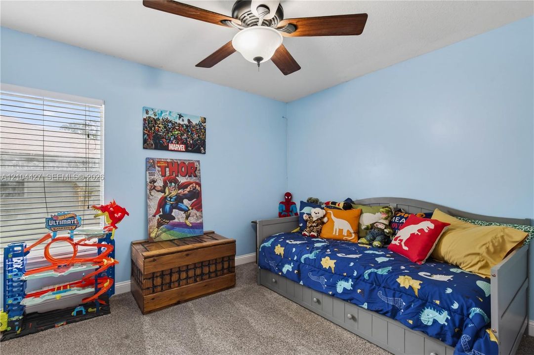 En Venta: $395,000 (4 camas, 3 baños, 0 Pies cuadrados)