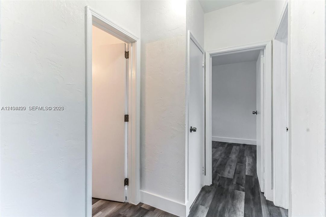 For Rent: $2,200 (2 beds, 1 baths, 1648 Square Feet)