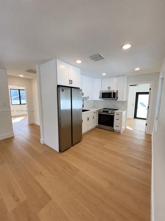 En Venta: $499,900 (3 camas, 1 baños, 720 Pies cuadrados)
