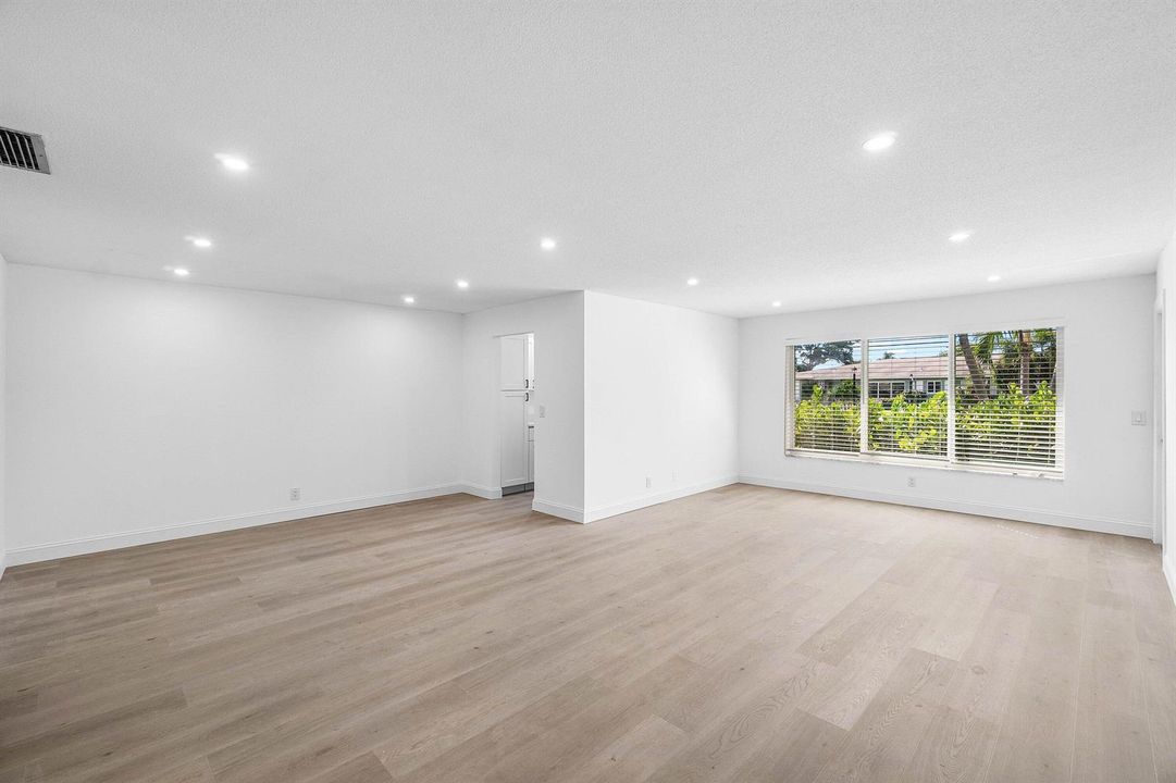 005-165SouthBoulevard-B-BoyntonBeach-FL-