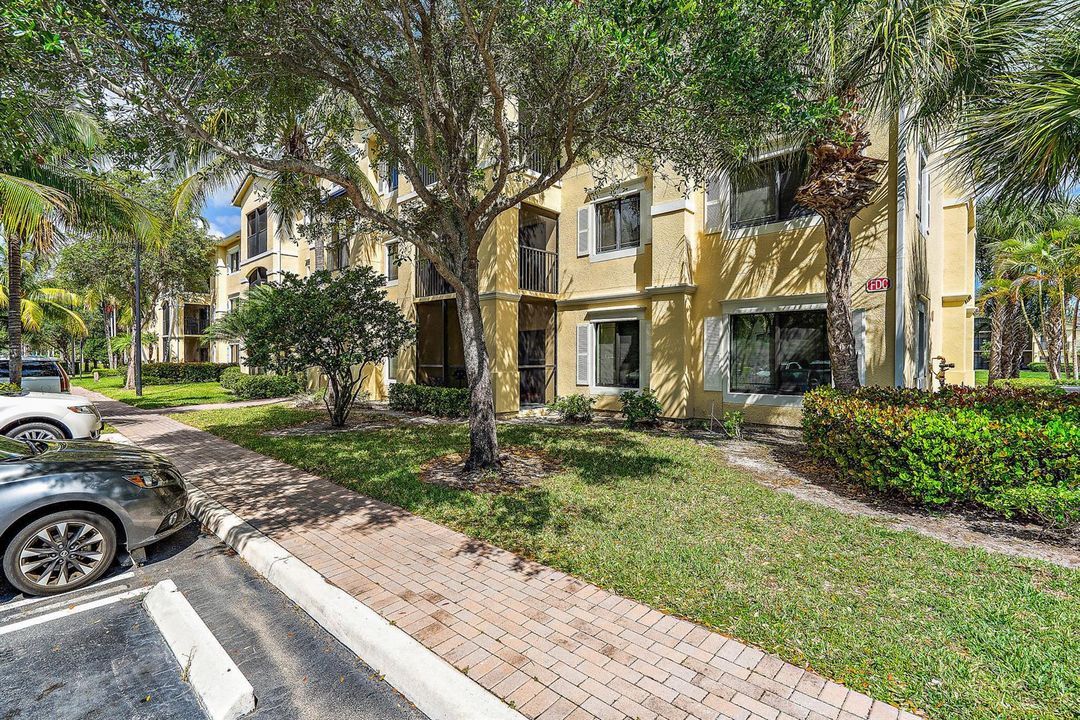 002-2725AnzioCt205-PalmBeachGardens-FL-s