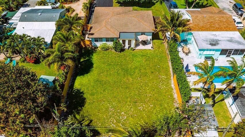 246LOT1