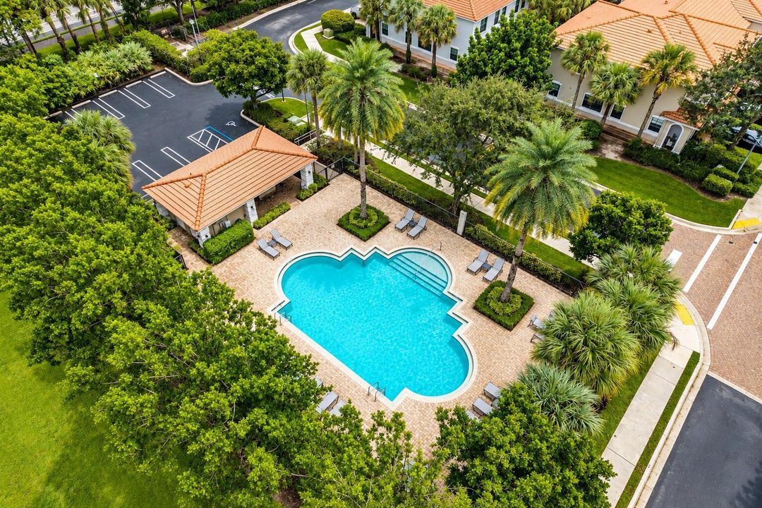 Pool1