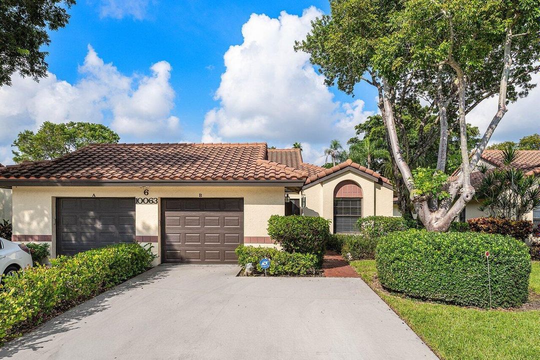 001-10063AndreaLane-B-BoyntonBeach-FL-33