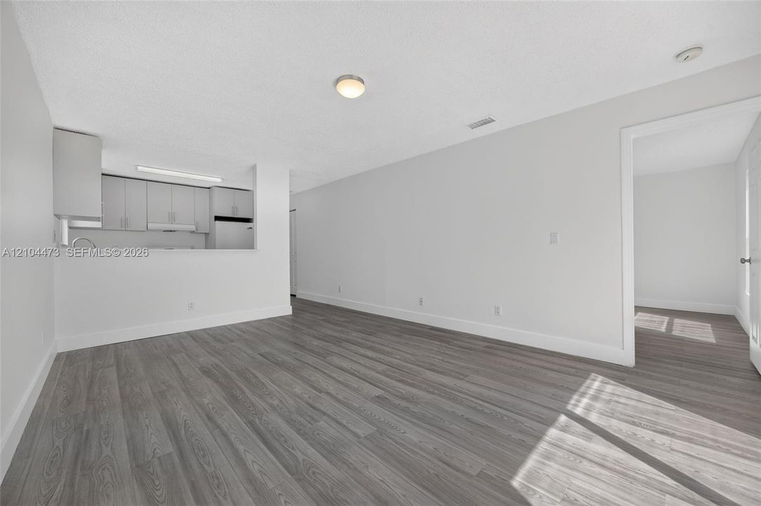 For Sale: $375,000 (4 beds, 2 baths, 1116 Square Feet)