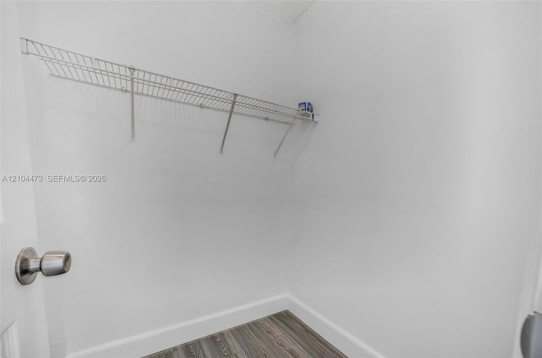 For Sale: $375,000 (4 beds, 2 baths, 1116 Square Feet)