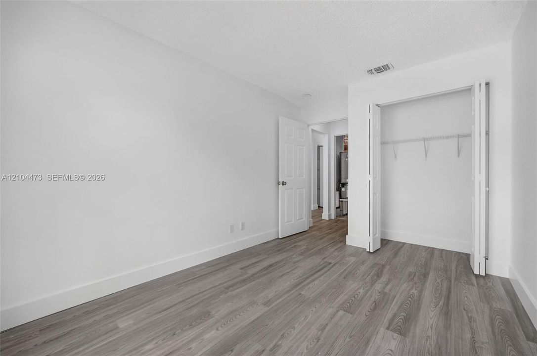 For Sale: $375,000 (4 beds, 2 baths, 1116 Square Feet)