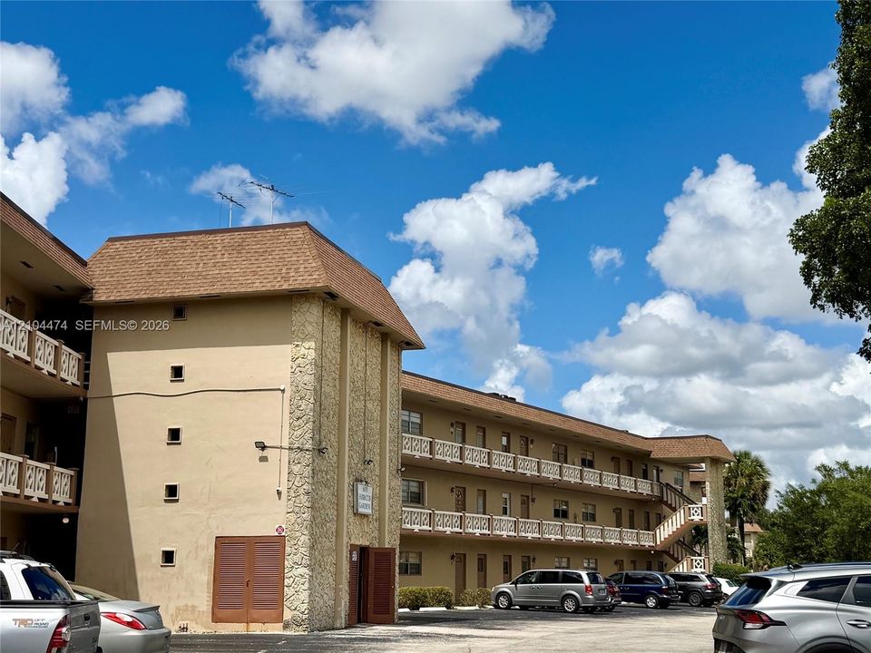 В аренду: $1,650 (1 спален, 1 ванн, 684 Квадратных фут)