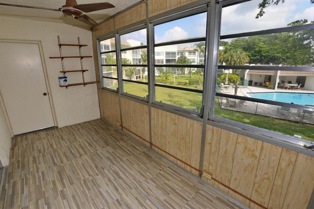 032-043-Patio-4200x2802