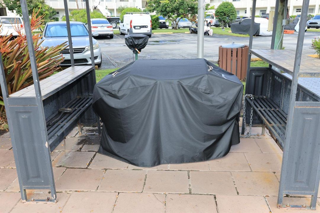 038-004-BBQ Area-4200x2802