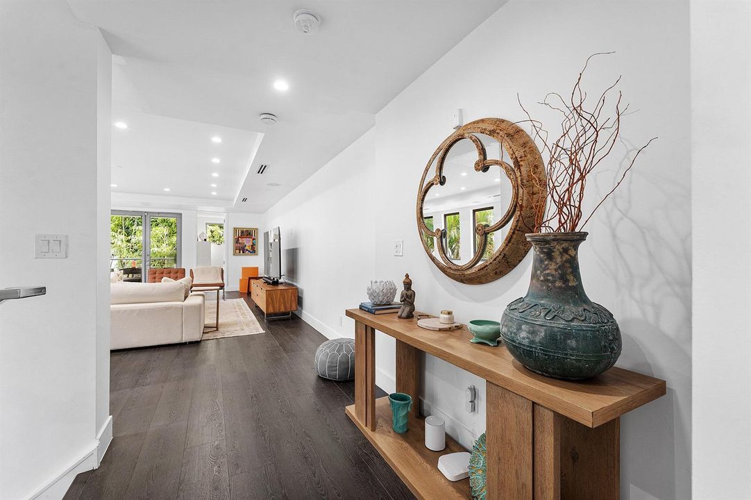 009-26Southeast10thAvenue-FortLauderdale
