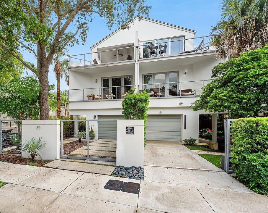 003-26Southeast10thAvenue-FortLauderdale