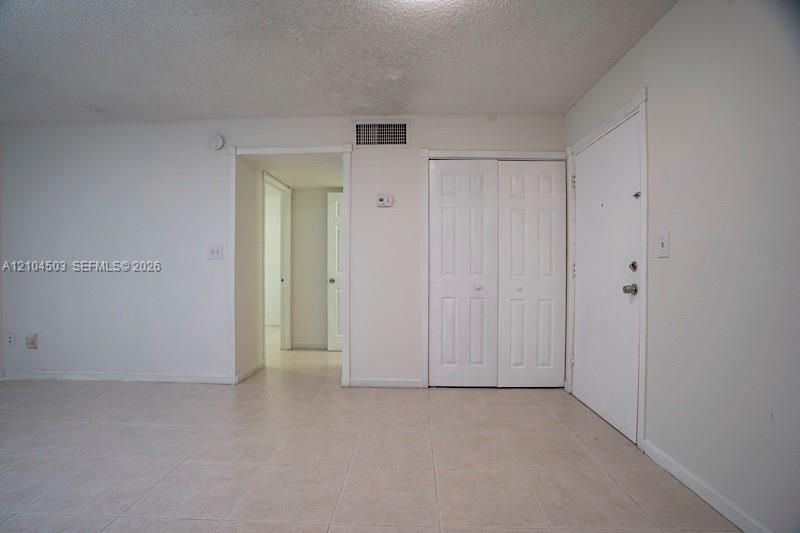 For Rent: $1,500 (1 beds, 1 baths, 600 Square Feet)