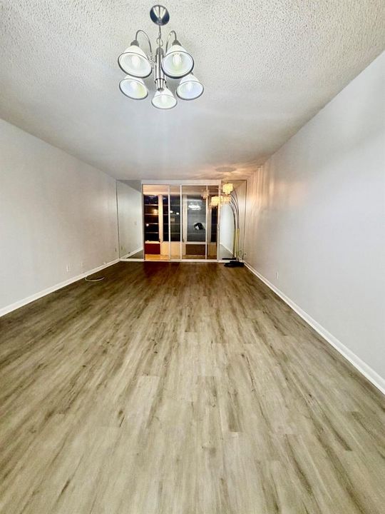 5320 nw 11th st 205 (12)