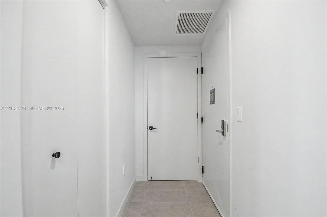 For Rent: $4,600 (2 beds, 2 baths, 760 Square Feet)