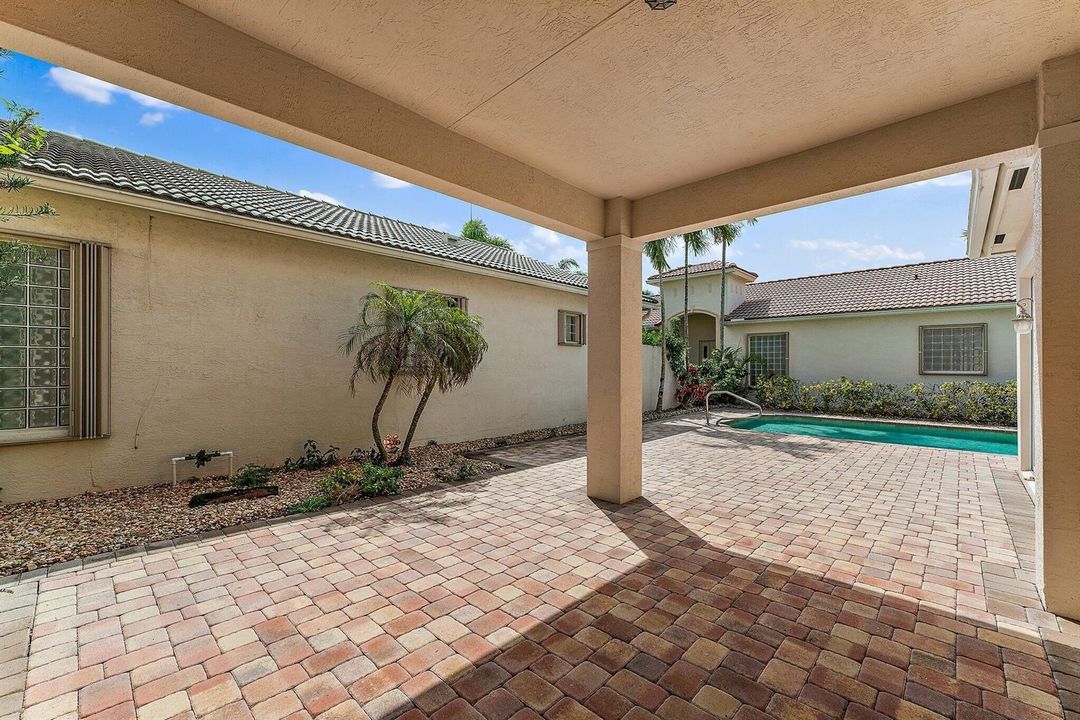 007-156IsleVerdeWay-PalmBeachGardens-SMA