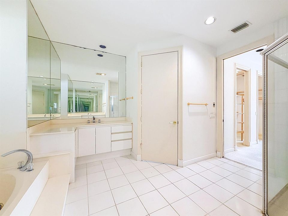 patrick-5768-harrington-way-boca-raton_0