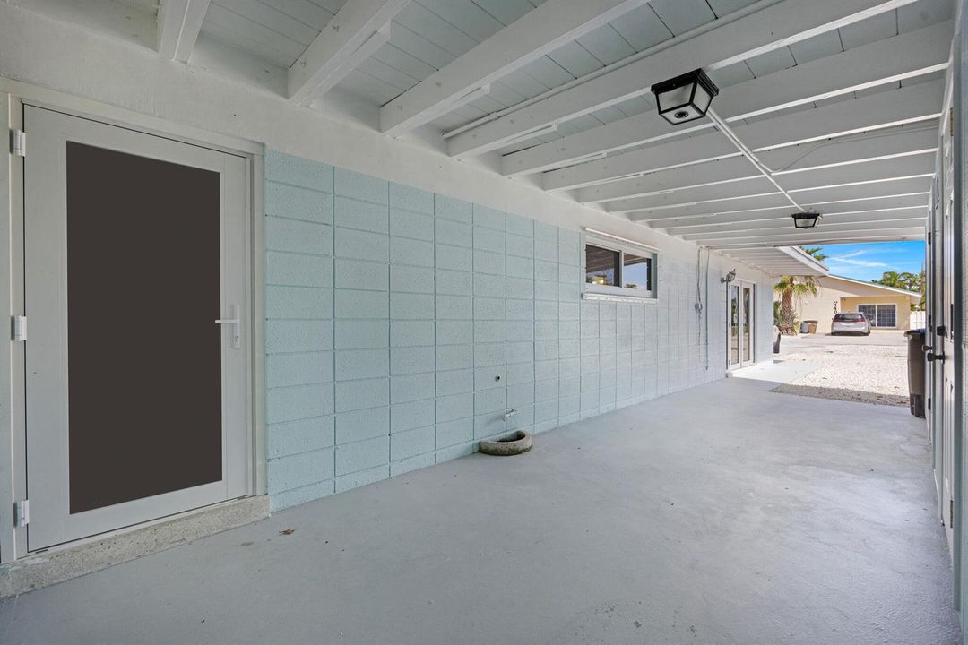 Covered front entrance